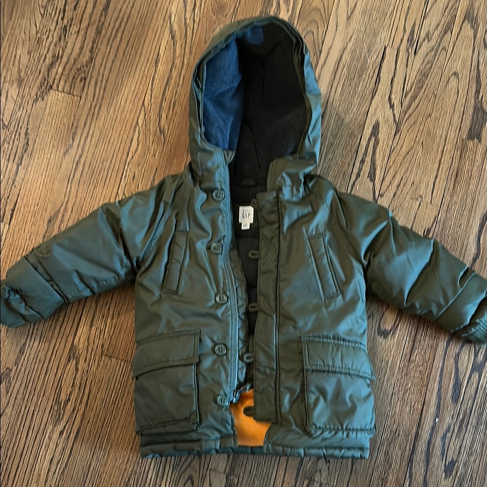 gap kids boy Green Hooded Puffer Jacket size 5